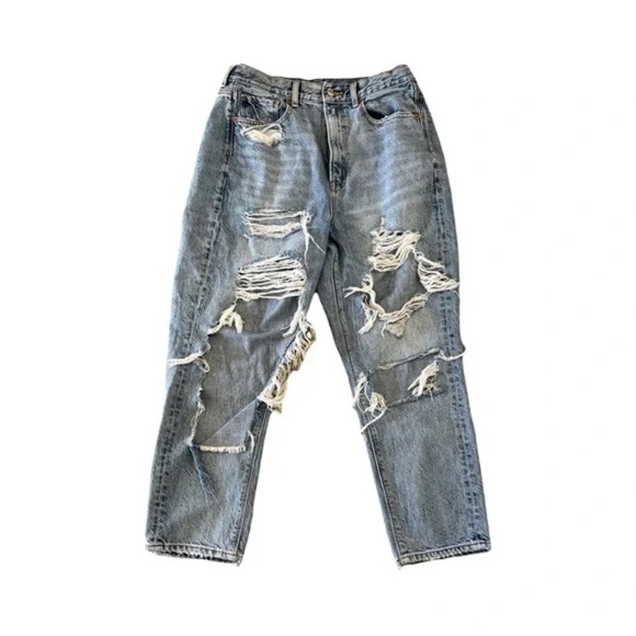 American Eagle | Distressed Highest Rise Mom Jeans, Size 6 X-Short - Picture 1 of 5